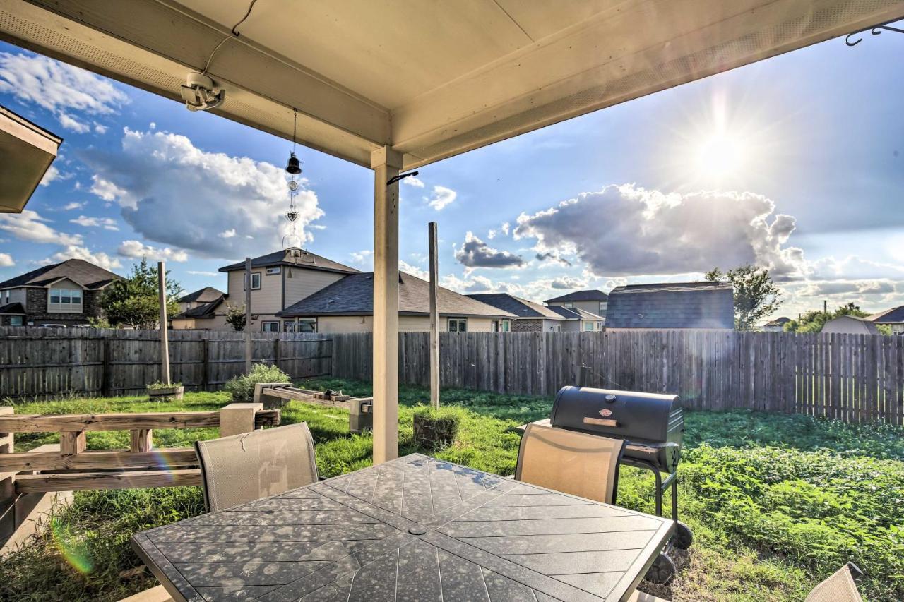 San Antonio Home With Yard About 8 Mi To Lackland! المظهر الخارجي الصورة